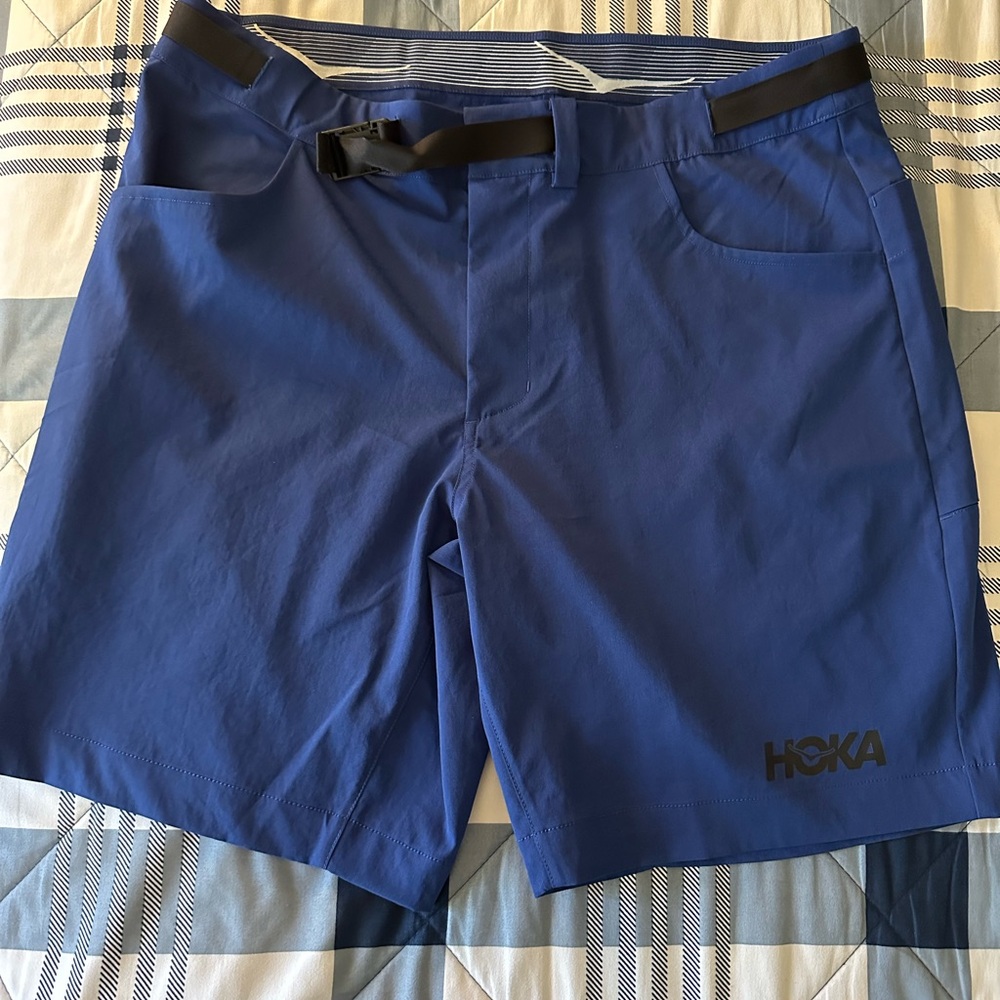 HOKA CASUAL SHORTS